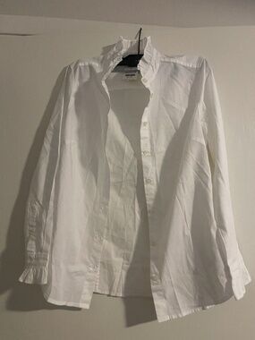 White long sleeve shirt
